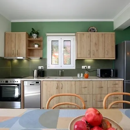 Willa Melias, Luxurious With Superb View Of The Islands, 400 M From The Sea