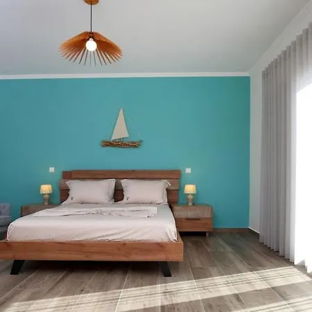 Melias, Luxurious With Superb View Of The Islands, 400 M From The Sea